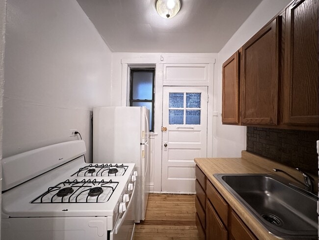 Foto del edificio - 3714 N Fremont St