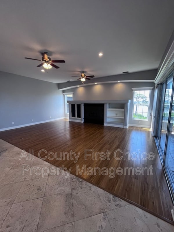 Building Photo - 2041 Harbour Watch Cir