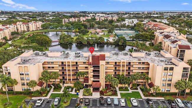 Building Photo - 2455 Lindell Blvd