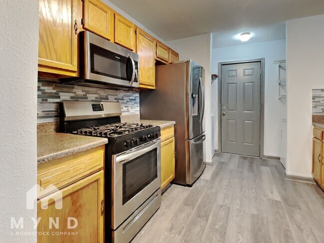 Building Photo - 5026 Malmedy Rd