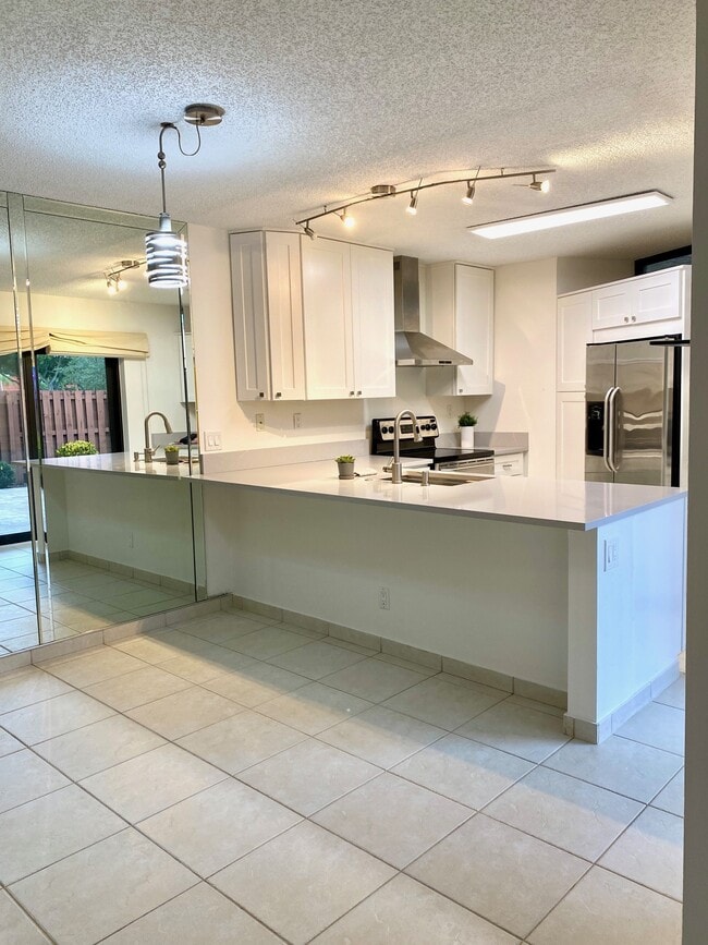 Photo - 8368 Trent Ct Townhome