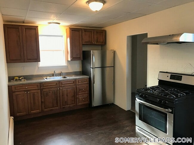 Foto del edificio - 58 Medford St