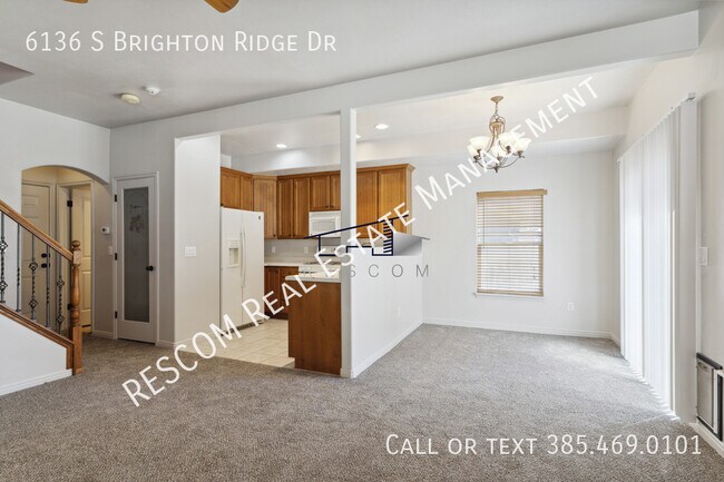 Building Photo - 6136 Brighton Ridge Dr