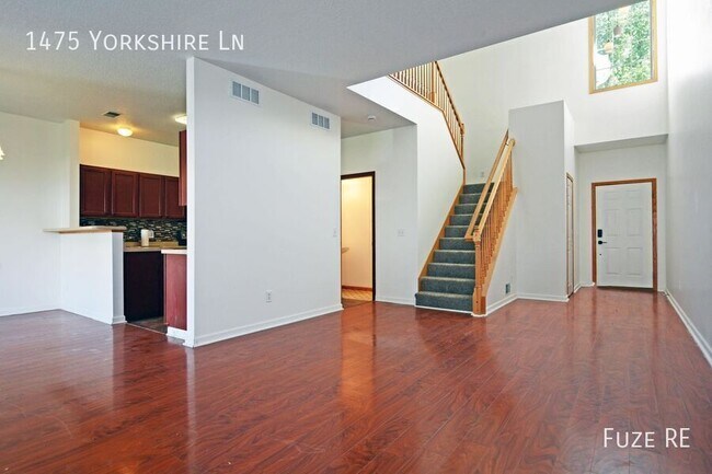 Foto del edificio - 1475 Yorkshire Ln
