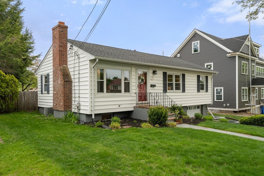 Primary Photo - 41 Rublee St