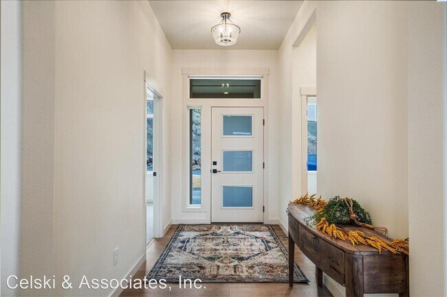Building Photo - 5 br, 3 bath House - 1673 Jericho Rd