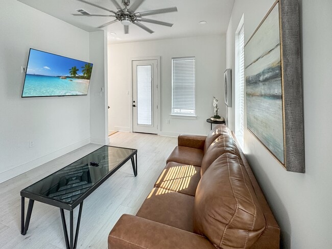 Photo - 1937 Iberville St Apartment