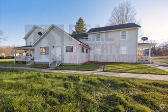 Building Photo - 6256 Wayland Rd