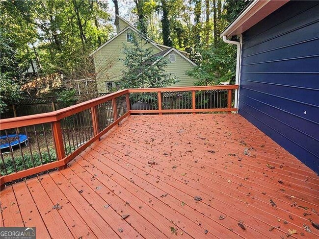 Building Photo - 3228 Turtle Lake Dr SE