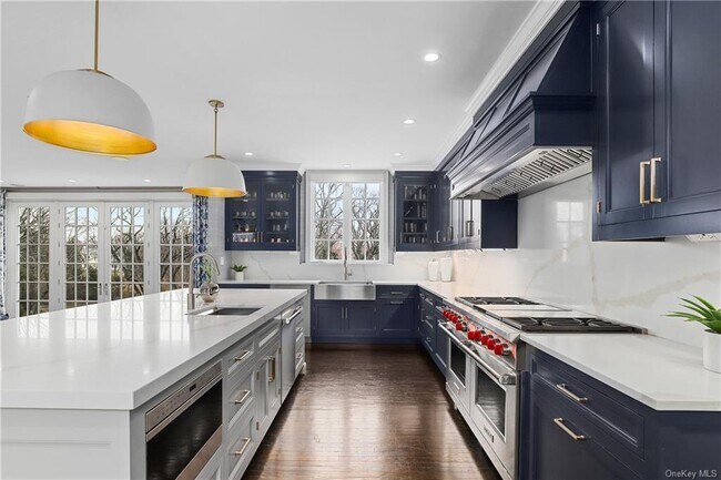 Foto del edificio - 425 Grace Church St