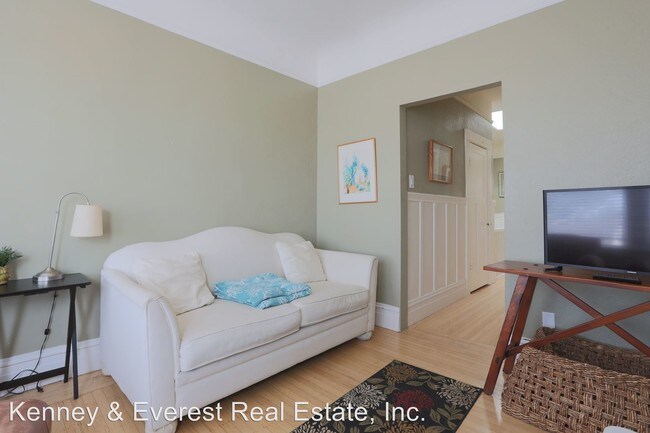 Building Photo - 2 br, 1 bath House - 1736 Grant