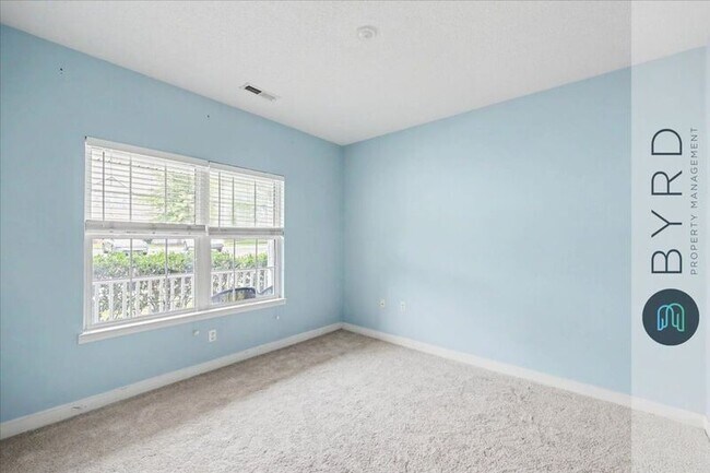 Foto del edificio - 4706 Twin Hickory Lake Dr