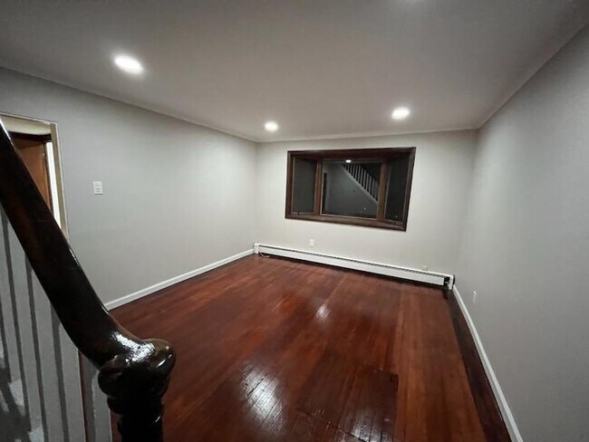 Foto del edificio - 7 Murray Ct