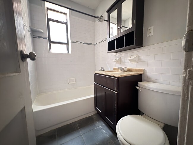 41 Kelly Pkwy C4 - 35 Kelly Pky