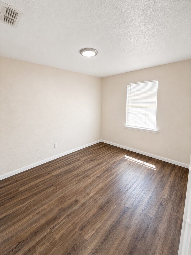Building Photo - 4215-35th Street