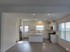 Building Photo - 209 Camargue Dr