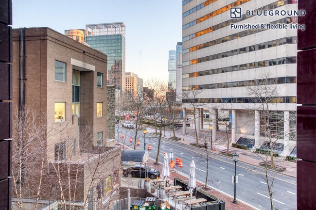 Foto del edificio - 100 Commerce Ln