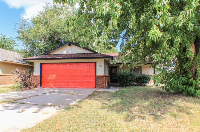 Building Photo - Rent-to-Own Home available in NW OKC!