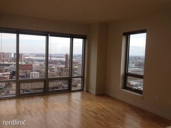 Building Photo - 2 br, 2 bath  - 204 Tremont St Unit 2