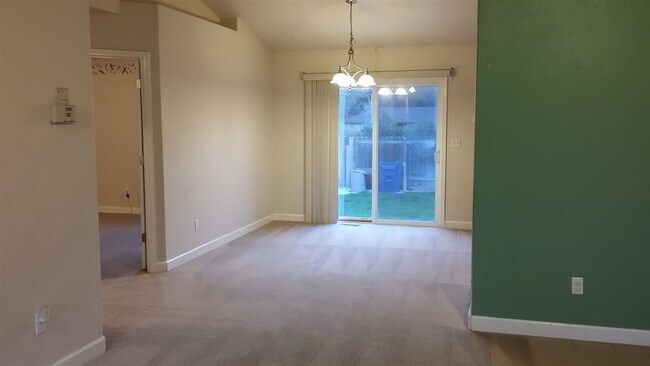 Foto del edificio - Boise, 3Bd/2Bth/2Car, 1332 Sqft,