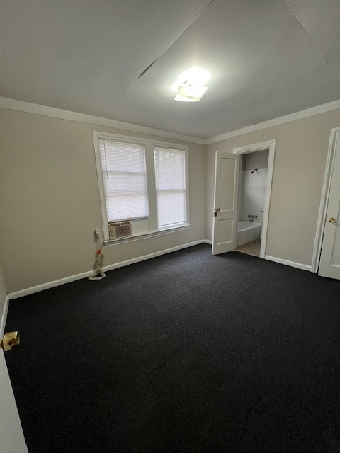 Building Photo - 581 Campus St