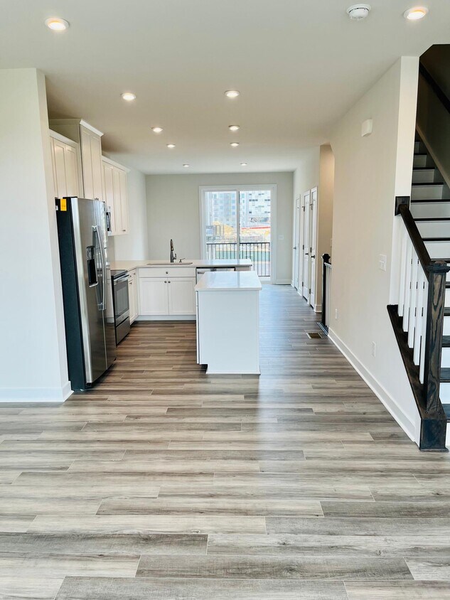 Foto principal - 3635 S Tryon St
