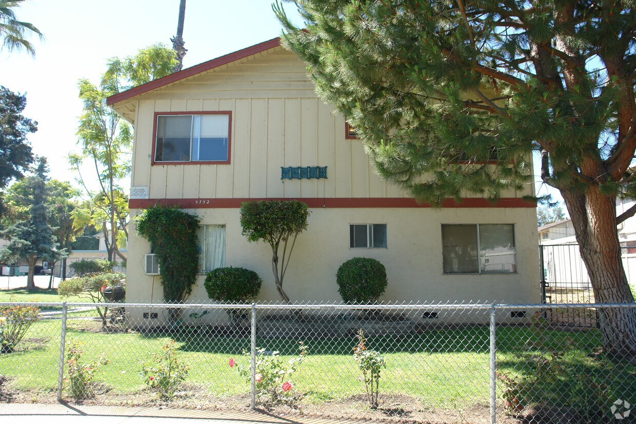 Building Photo - 5732 Tucson Drive