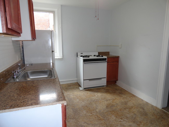 Building Photo - 131 Brownsville Rd