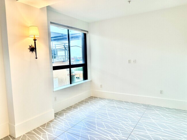 Foto del edificio - 2201 Market St