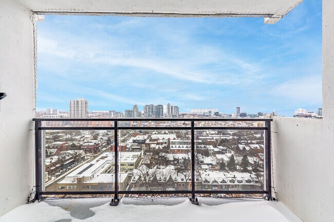 Building Photo - 201 Sherbourne St