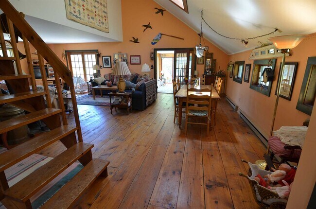 Foto del edificio - 722 Slate Quarry Rd