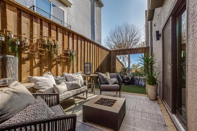 Foto del edificio - 3404 Douglas Ave