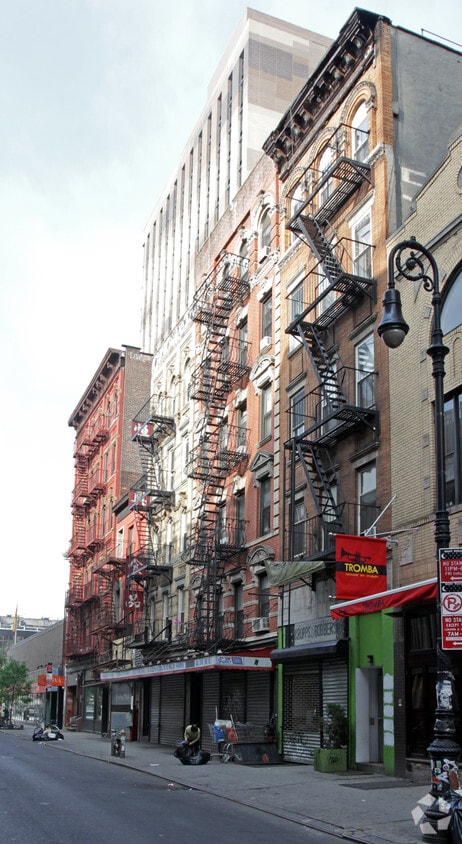 Building Photo - 115-117 Ludlow St