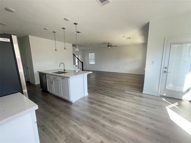 Building Photo - 1611 Iberville Dr