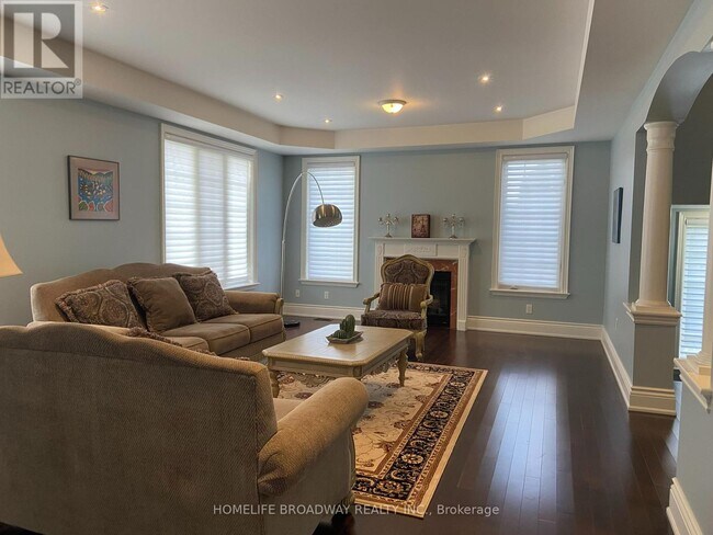 Photo du bâtiment - 8 Wolford Ct