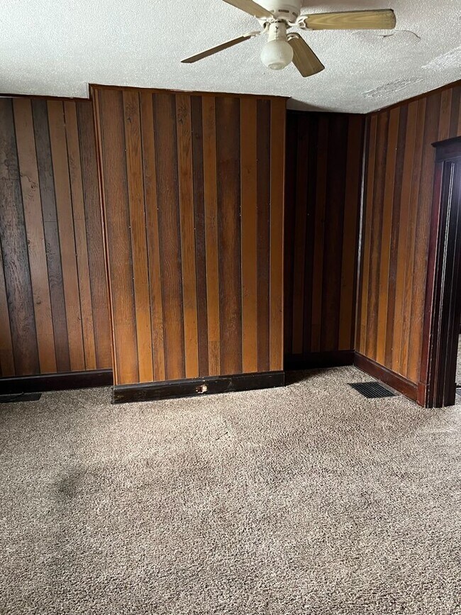 Foto del edificio - Two Bedroom Single Family House