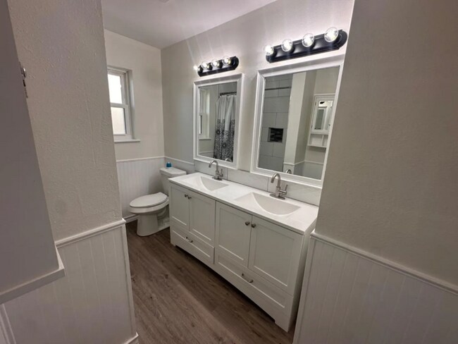 Building Photo - 5603 15th St