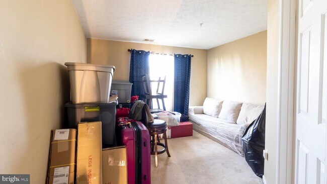 Foto del edificio - 692 Winding Stream Way