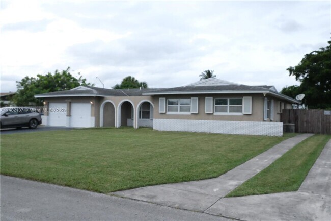 Foto del edificio - 12061 SW 120th Terrace