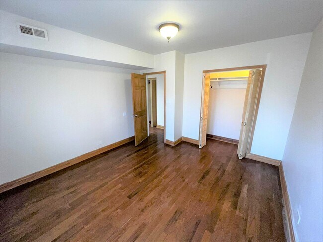 Foto del edificio - 7908 S East End Ave