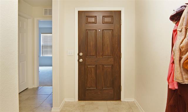 Foto del edificio - 6044 Misty Breeze Dr