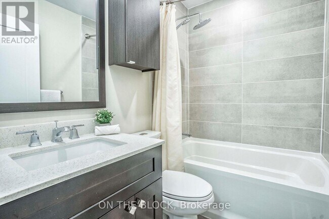 Photo du bâtiment - 49 Leslie St