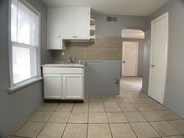 Building Photo - Small 1 BR Home in East Peoria