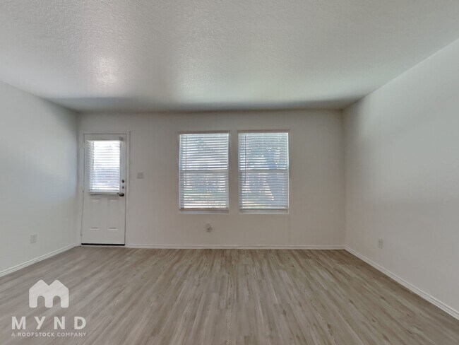 Foto del edificio - 14911 Greenfield Ml