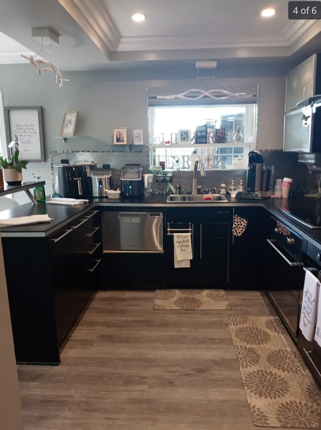 Foto del edificio - 3342 Bradbury Rd