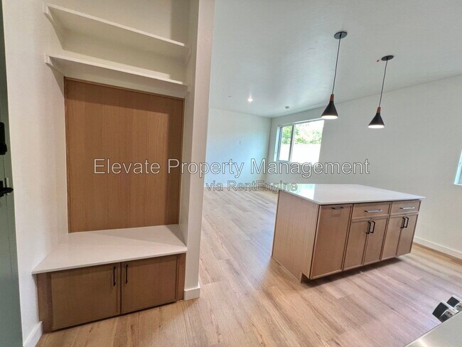 Foto del edificio - 1617 NW 16th St
