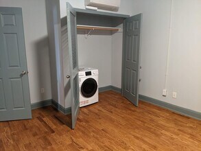 Building Photo - 628 New Haven Rd