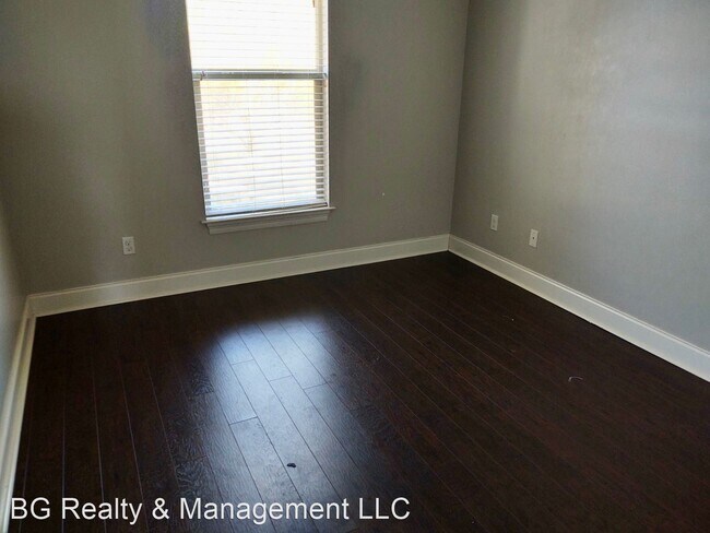 Building Photo - 3 br, 2 bath House - 127 Range Drive