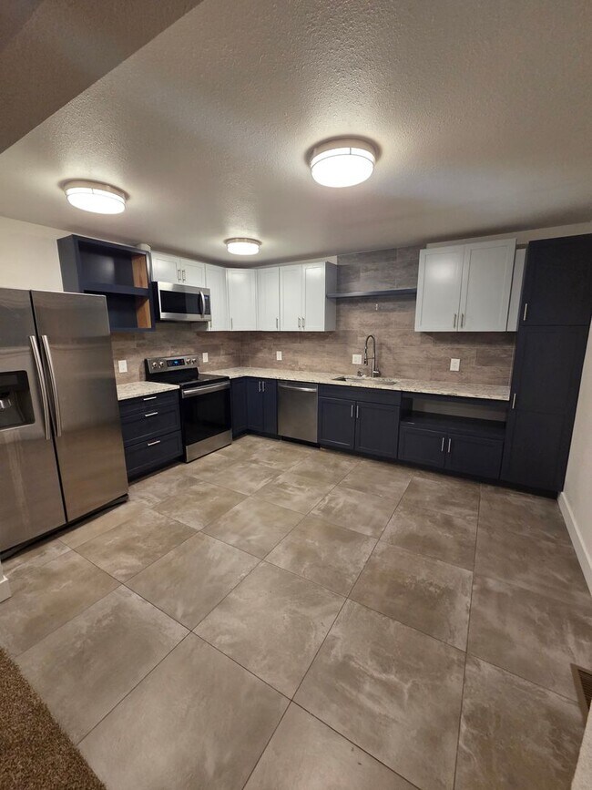 Foto del edificio - Tacoma 3+ Bedroom Beautiful Craftsman Home!!