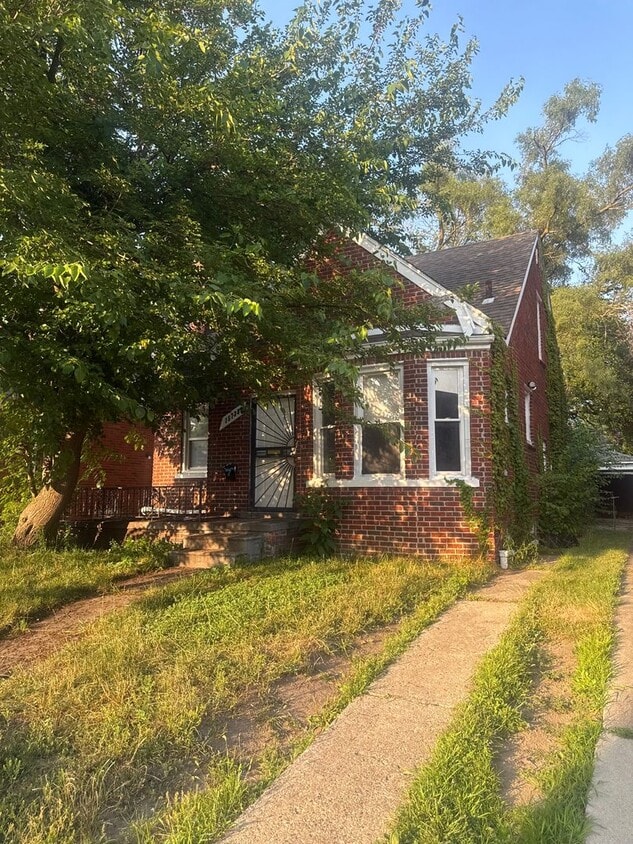 Primary Photo - 3 Bedroom Home In Detroit